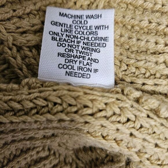 Moon Madison Sweater V-neck Gold Mustard Wavy Sculptured Knit Cropped Cotto Sz S - Picture 8 of 8